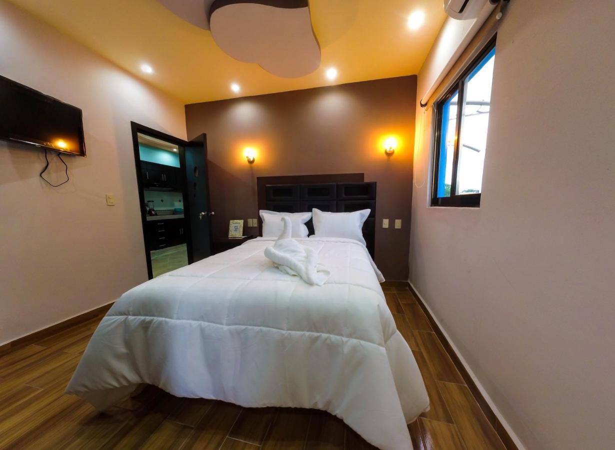 Apartamentos Michael Palenque Bagian luar foto
