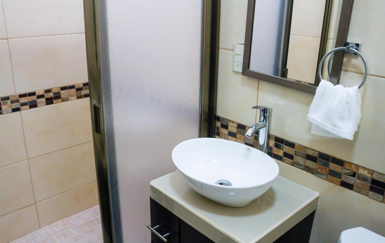 Apartamentos Michael Palenque Bagian luar foto