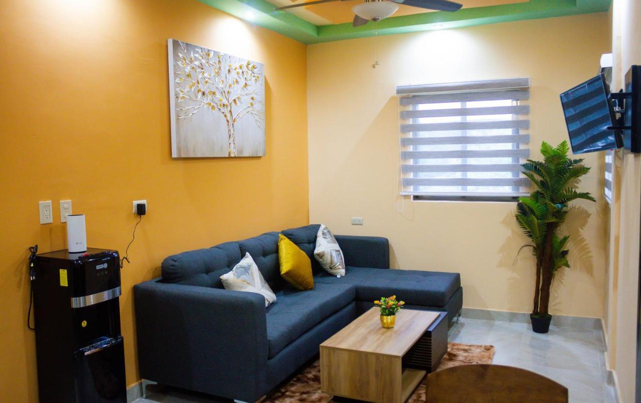 Apartamentos Michael Palenque Bagian luar foto