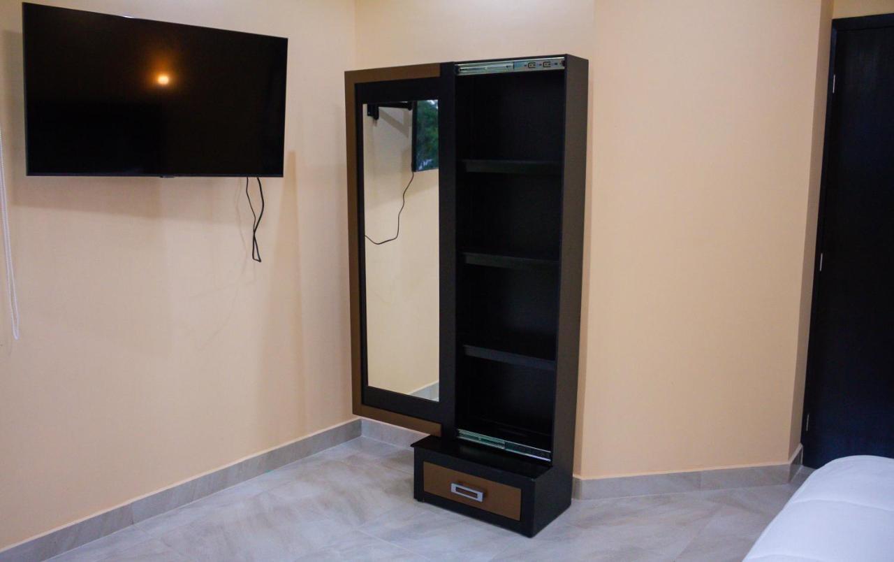 Apartamentos Michael Palenque Bagian luar foto