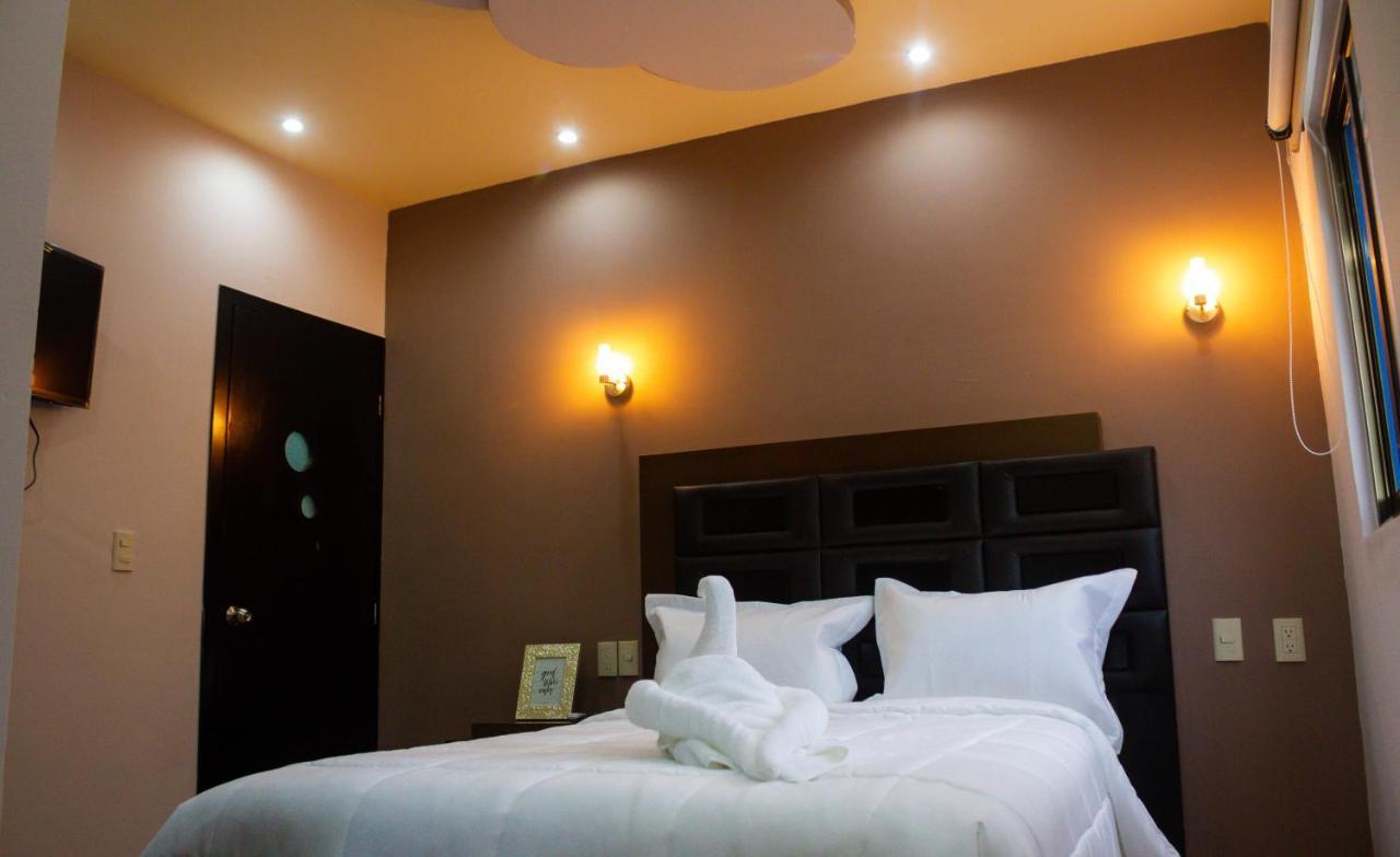Apartamentos Michael Palenque Bagian luar foto