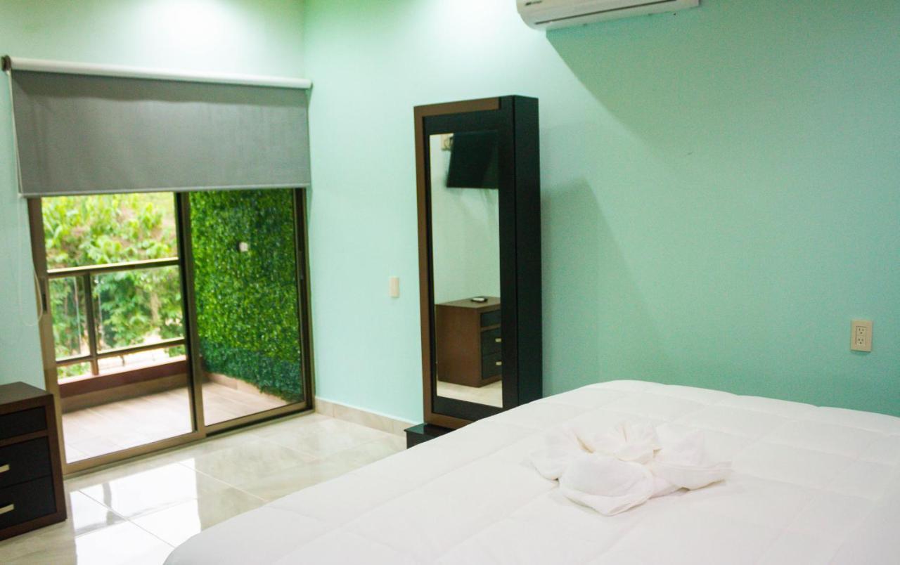 Apartamentos Michael Palenque Bagian luar foto